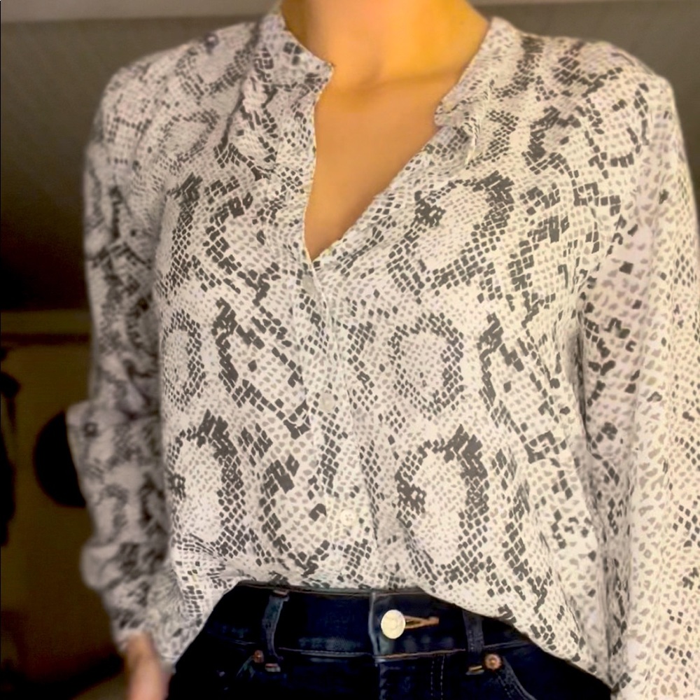 J. Crew tunic in snakeskin gray multi. Size XS.